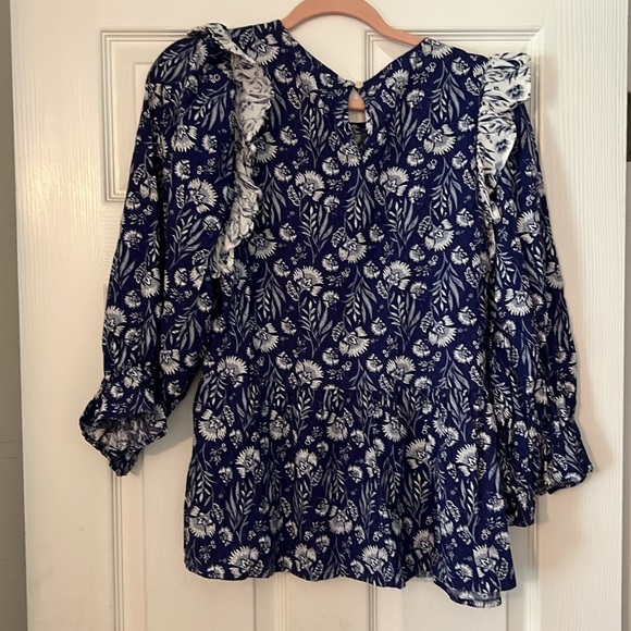 Universal Thread Floral Peplum Blouse - Picture 5 of 5